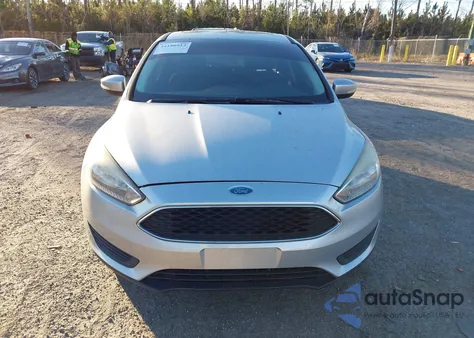 2017 Ford Focus Sel z USA, uszkodzony, nr VIN 1FADP3M24HL208568